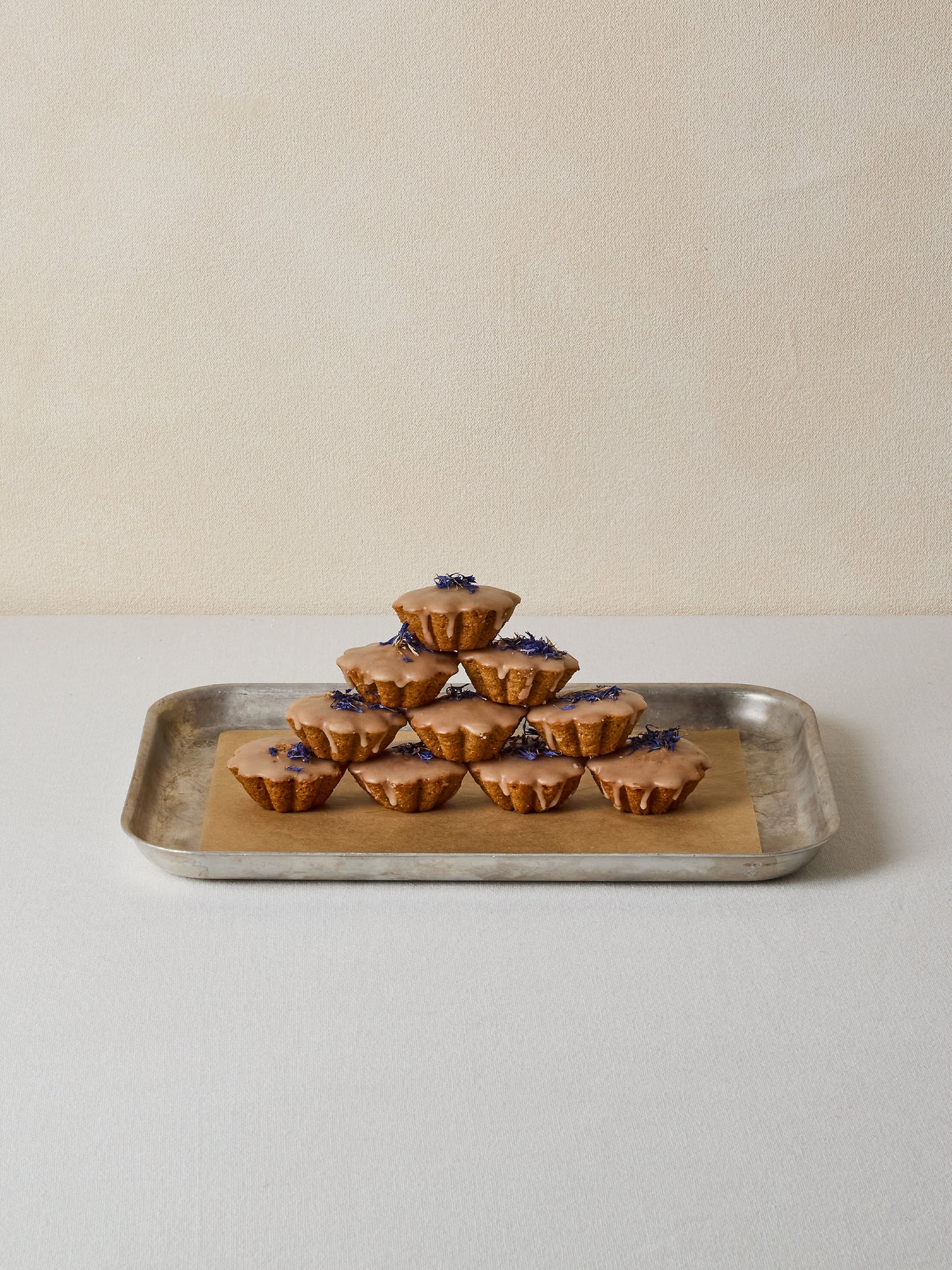 10 Honey Cakes | GAIL's Bakery