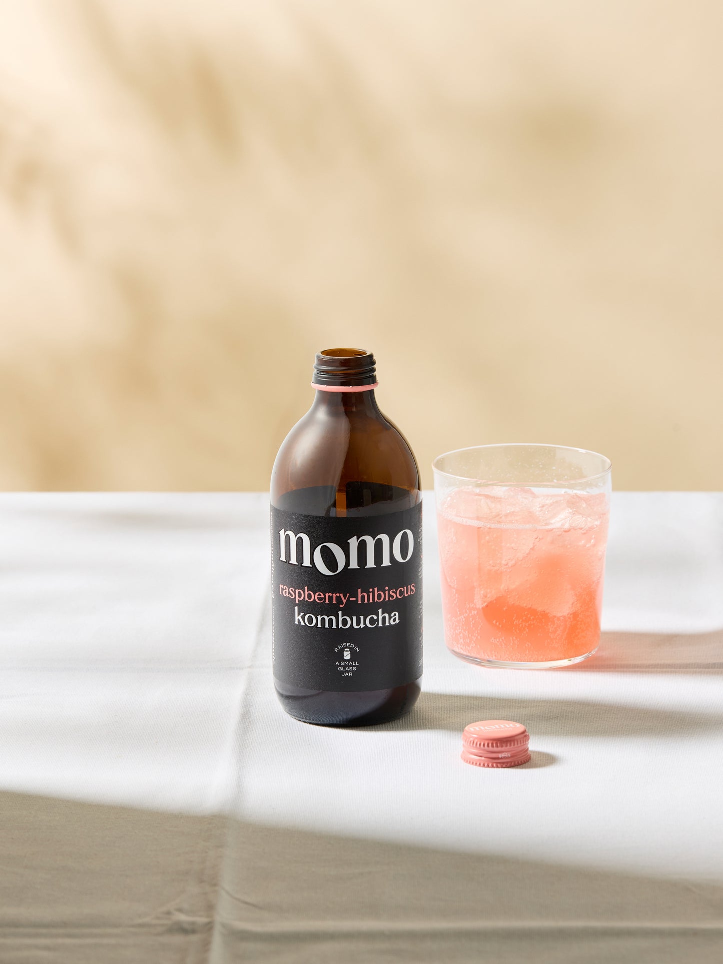 Momo Raspberry & Hibiscus Kombucha | GAIL's Bakery
