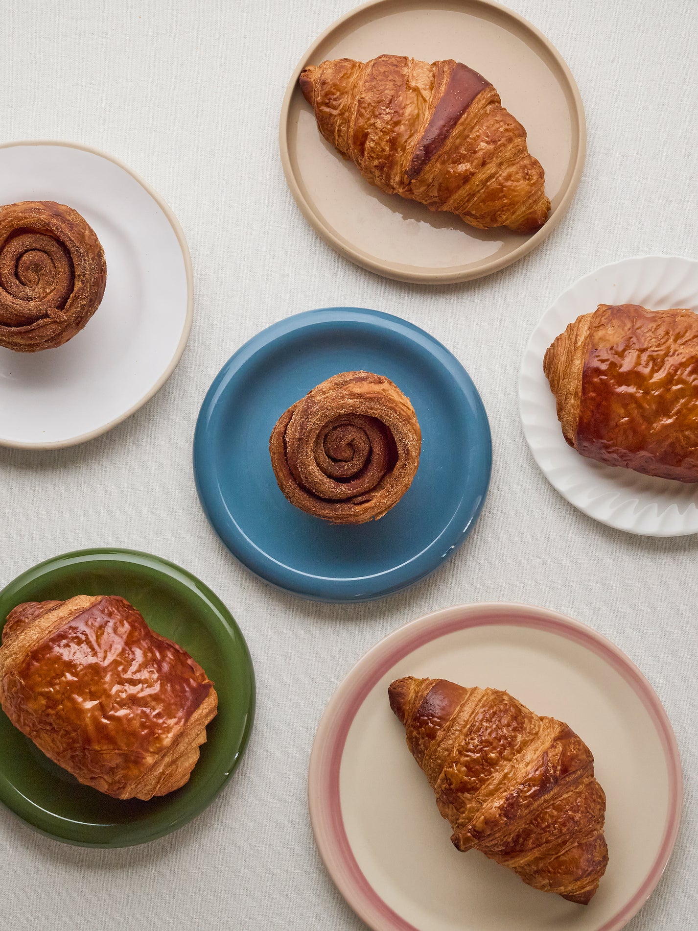 Pastry Heroes Box (Serves 6) | GAIL's Bakery